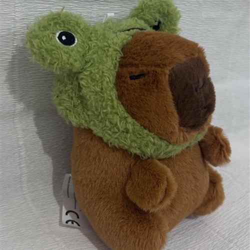Capybara frog keyring 