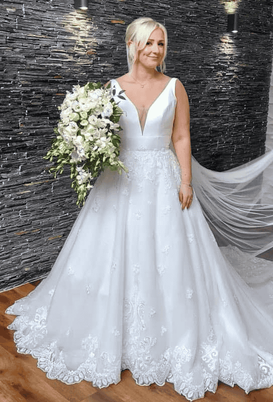 Wedding flowers by Florabunda Whitburn