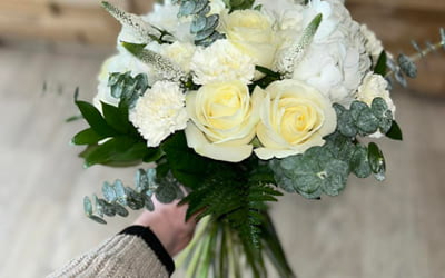 Wedding flowers by Florabunda, Whitburn